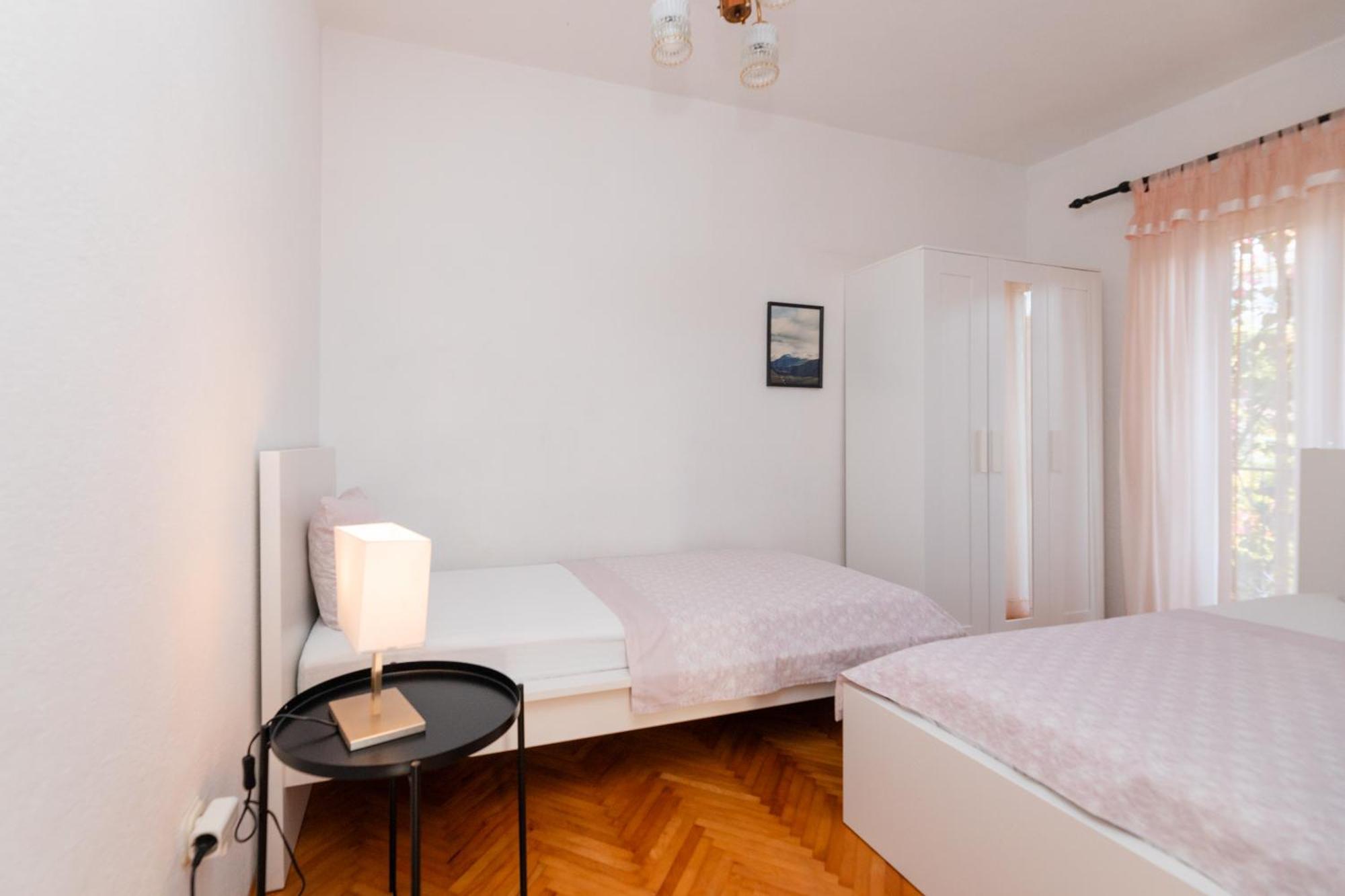Apartament Martic